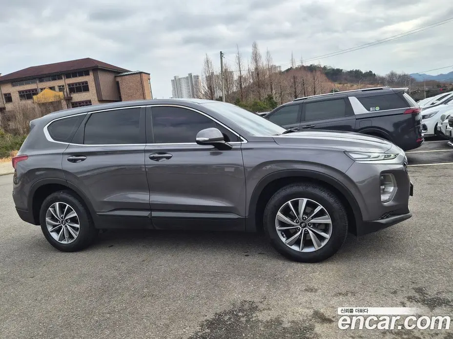 Hyundai Santa Fe 2018 2.0 автомат (гидро), фото 3