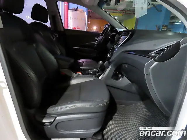 Hyundai Santa Fe 2014 2.0 автомат (гидро), миниатюра 8 Hyundai Santa Fe 2014 2.0 автомат (гидро), миниатюра 8