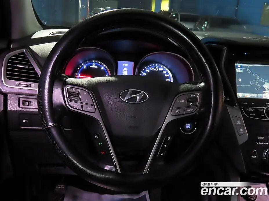 Hyundai Santa Fe 2014 2.0 автомат (гидро), фото 10 Hyundai Santa Fe 2014 2.0 автомат (гидро), фото 10