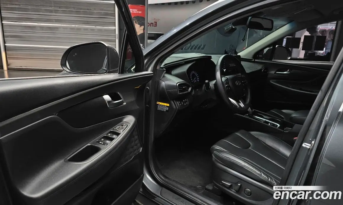 Hyundai Santa Fe 2019 2.0 автомат (гидро), фото 13