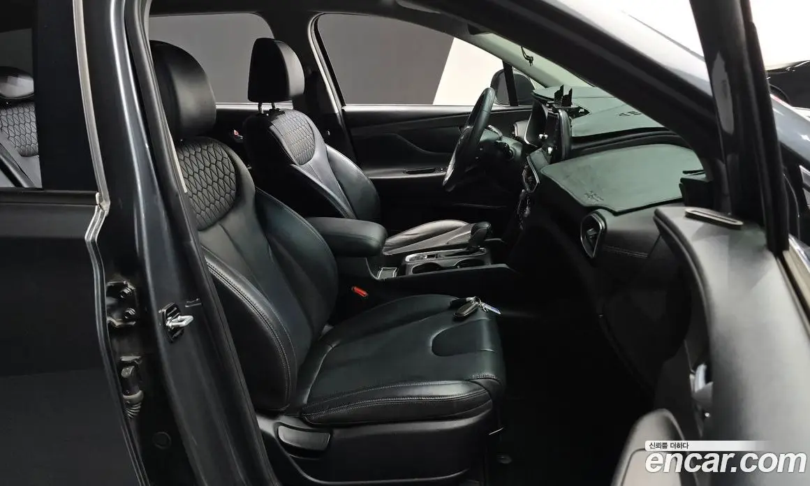Hyundai Santa Fe 2019 2.0 автомат (гидро), фото 16