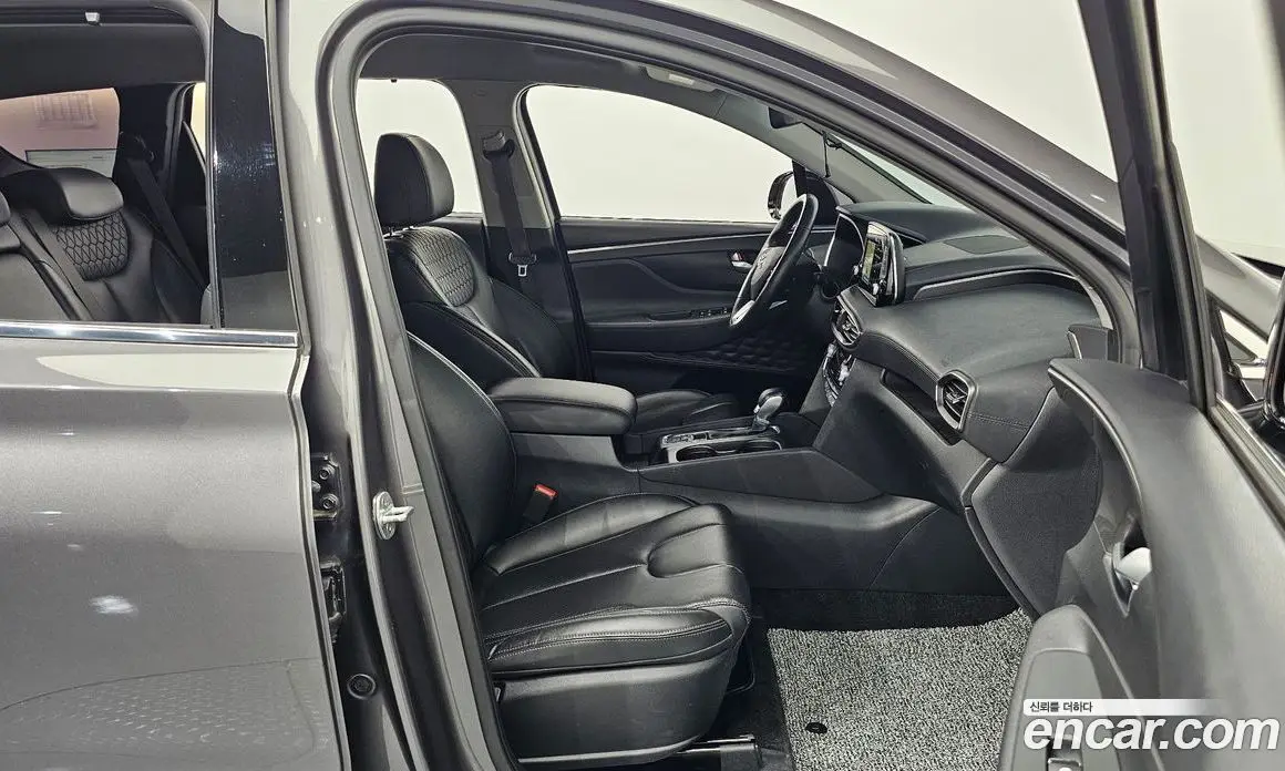Hyundai Santa Fe 2019 2.0 автомат (гидро), фото 16