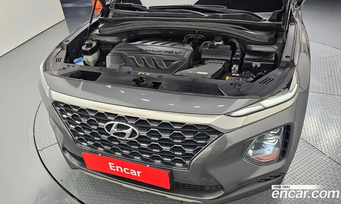 Hyundai Santa Fe 2019 2.0 автомат (гидро), фото 5