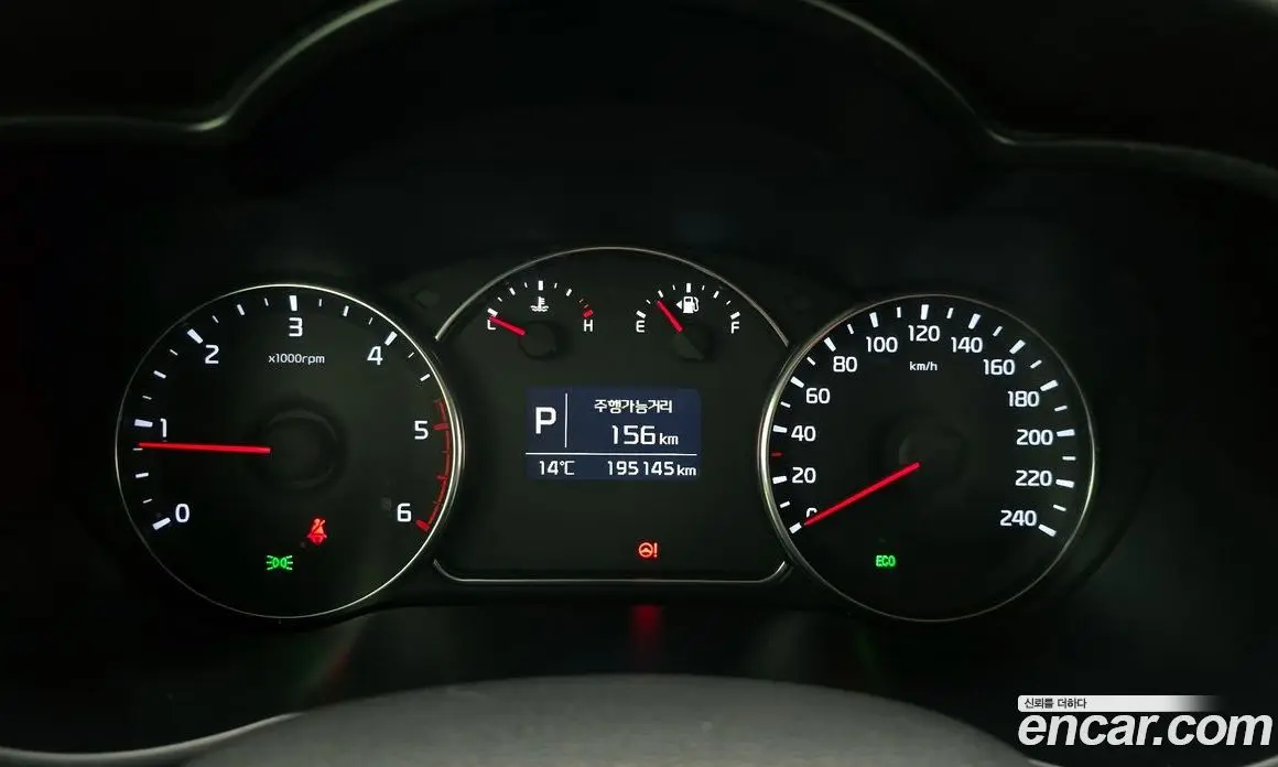 Kia Carens 2013 1.7 АКПП, фото 8 Kia Carens 2013 1.7 АКПП, фото 8