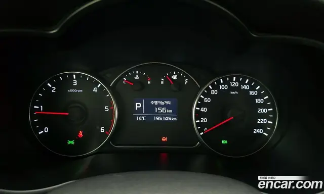 Kia Carens 2013 1.7 АКПП, миниатюра 8 Kia Carens 2013 1.7 АКПП, миниатюра 8