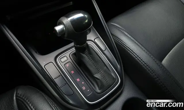 Kia Carens 2013 1.7 АКПП, миниатюра 9 Kia Carens 2013 1.7 АКПП, миниатюра 9