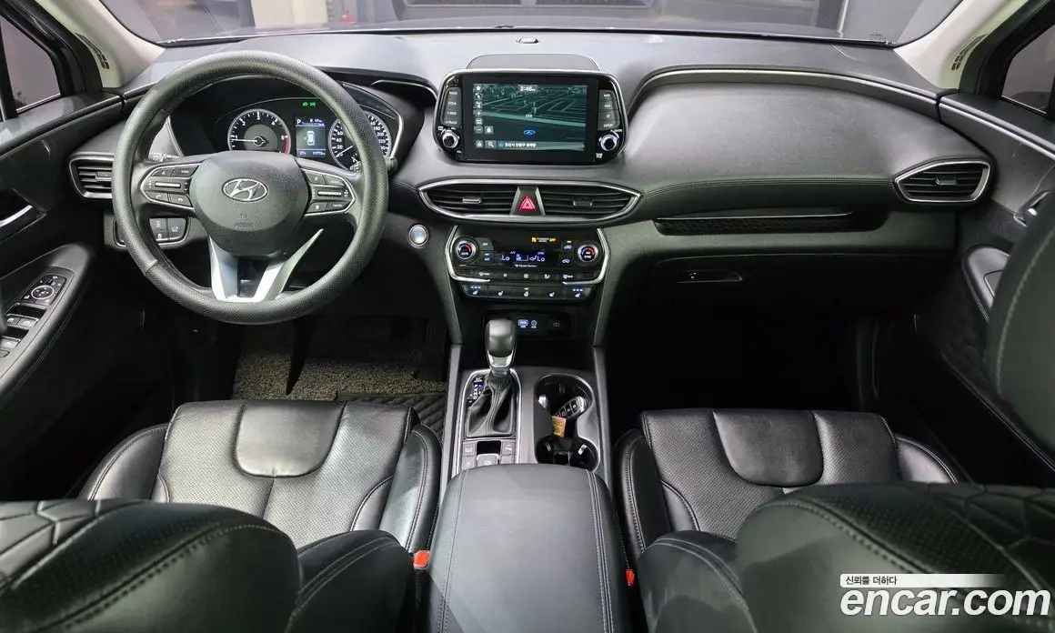 Hyundai Santa Fe 2018 2.0 автомат (гидро), фото 10