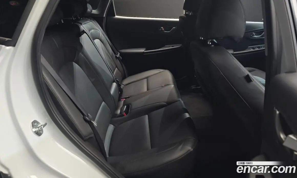 Hyundai Kona 2019 0.2 автомат (гидро), фото 17