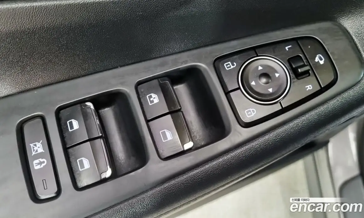 Hyundai Santa Fe 2020 2.0 автомат (гидро), фото 15