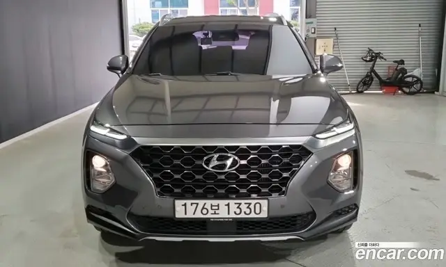 Hyundai Santa Fe 2020 2.0 автомат (гидро), миниатюра 3