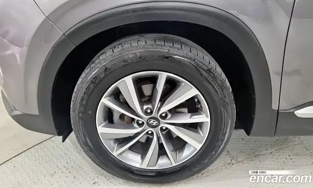 Hyundai Santa Fe 2020 2.0 автомат (гидро), миниатюра 5