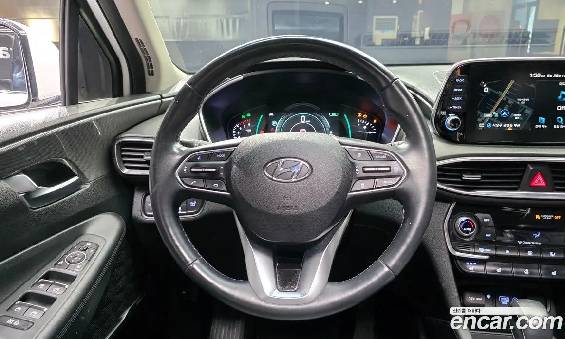 Hyundai Santa Fe 2018 2.0 автомат (гидро), фото 14