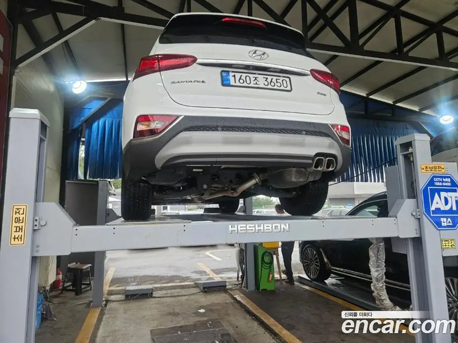 Hyundai Santa Fe 2018 2.0 автомат (гидро), фото 2 Hyundai Santa Fe 2018 2.0 автомат (гидро), фото 2
