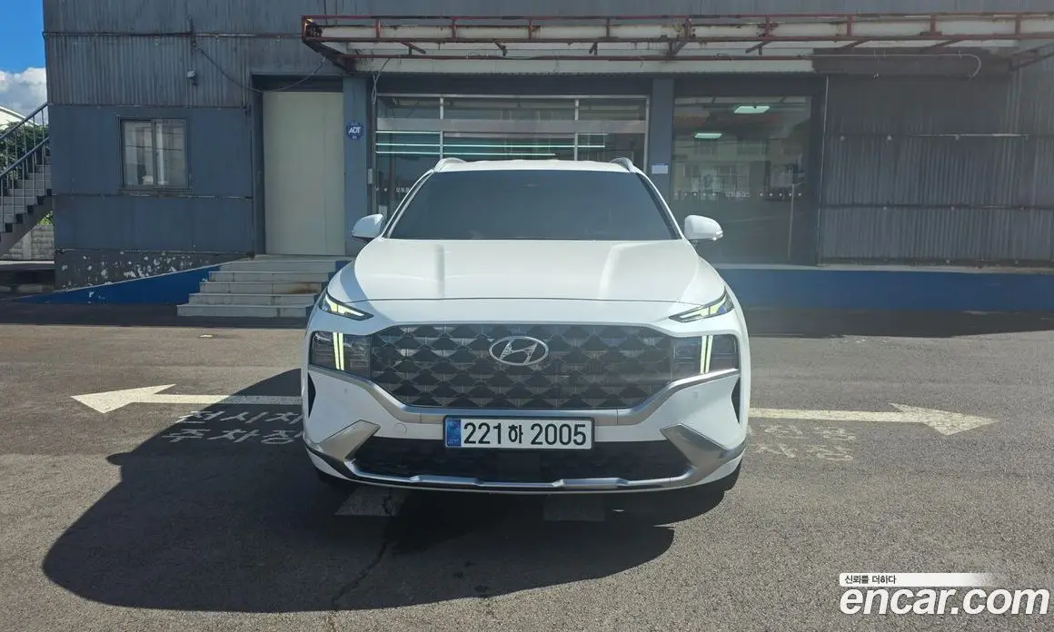 Hyundai Santa Fe 2023 2.5 автомат (гидро), фото 2 Hyundai Santa Fe 2023 2.5 автомат (гидро), фото 2