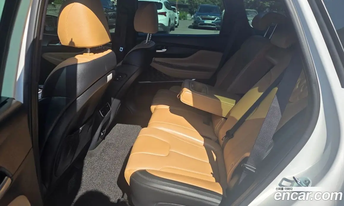 Hyundai Santa Fe 2023 2.5 автомат (гидро), фото 8 Hyundai Santa Fe 2023 2.5 автомат (гидро), фото 8