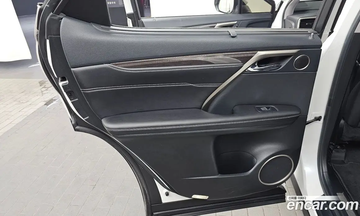 Lexus RX 2019 3.5 автомат (гидро), фото 15
