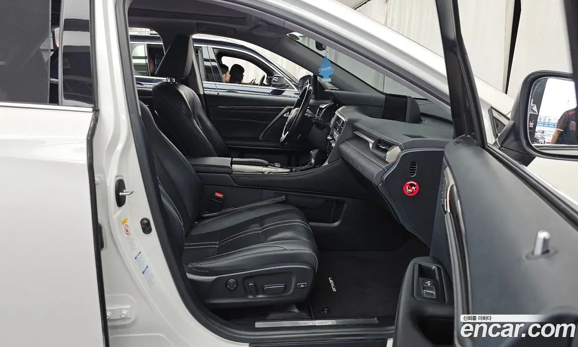 Lexus RX 2019 3.5 автомат (гидро), фото 17