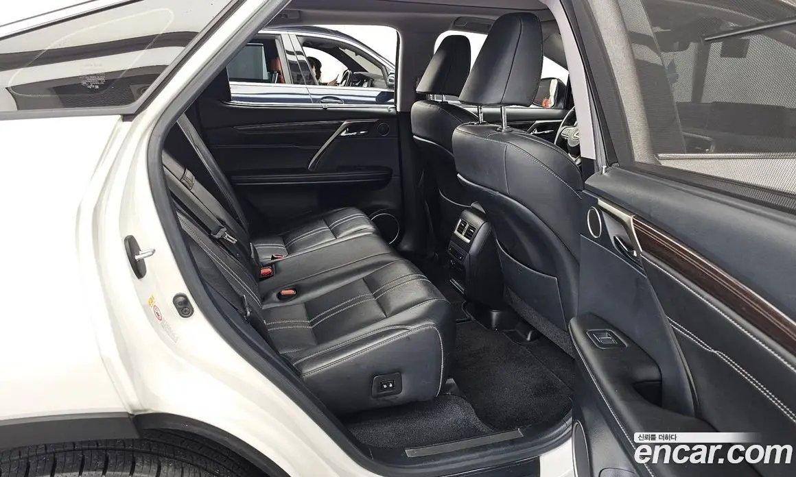 Lexus RX 2019 3.5 автомат (гидро), фото 18