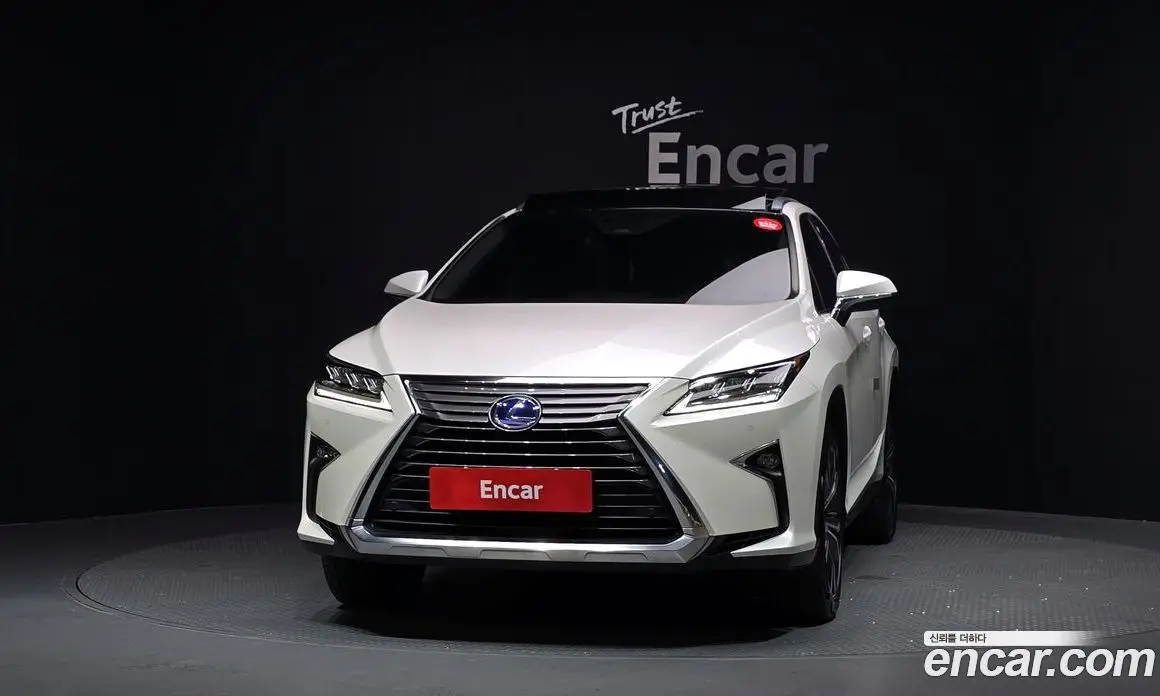 Lexus RX 2019 3.5 автомат (гидро), фото 3
