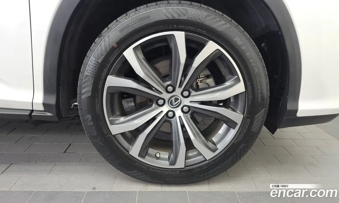 Lexus RX 2019 3.5 автомат (гидро), фото 7