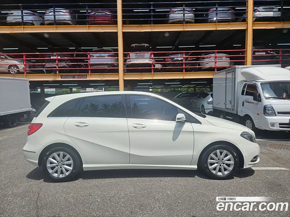 Mercedes-Benz B-Class 2014 1.8 АКПП, фото 4