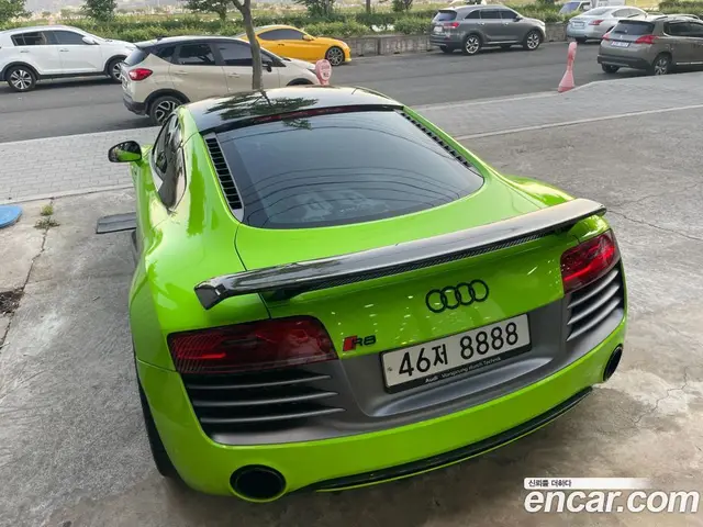 Audi R8 2008 4.2 АКПП, миниатюра 4