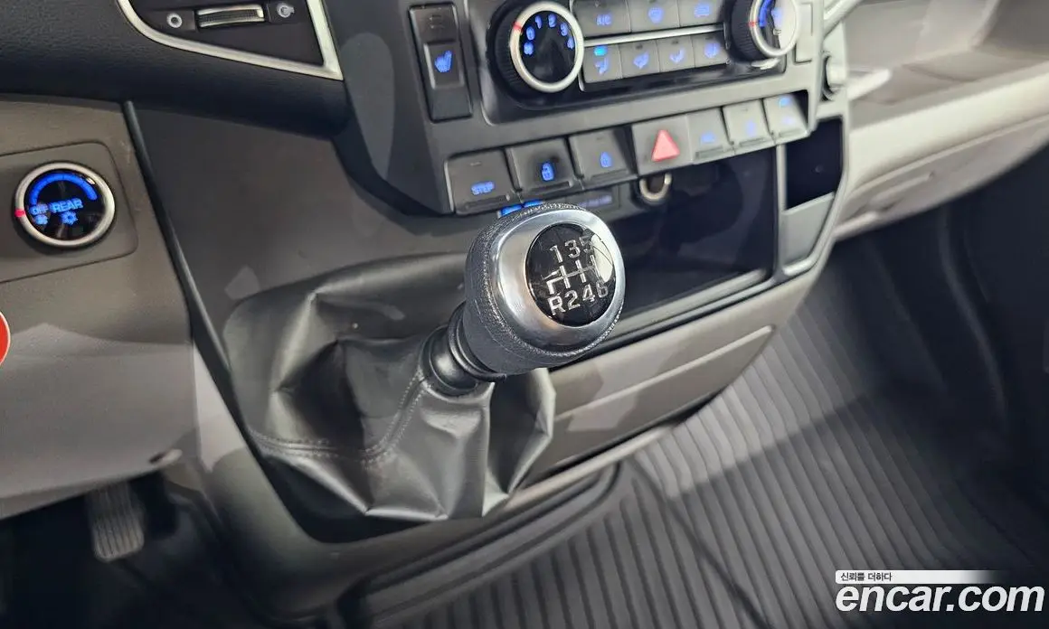 Hyundai Solati 2015 2.5 МКПП, фото 9