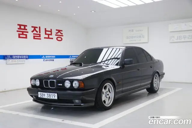 BMW M5 1989 3.5 МКПП, миниатюра 2