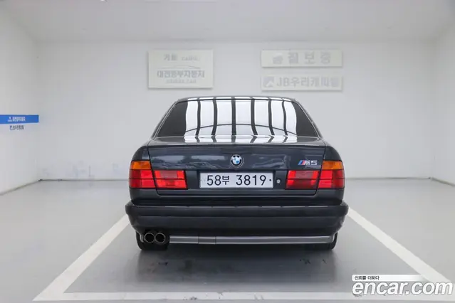 BMW M5 1989 3.5 МКПП, миниатюра 6