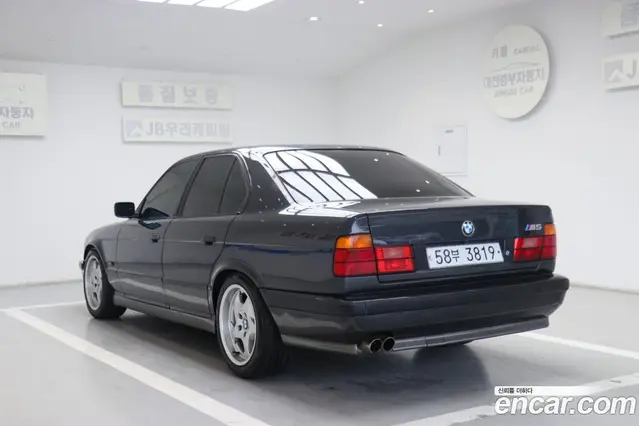 BMW M5 1989 3.5 МКПП, миниатюра 7