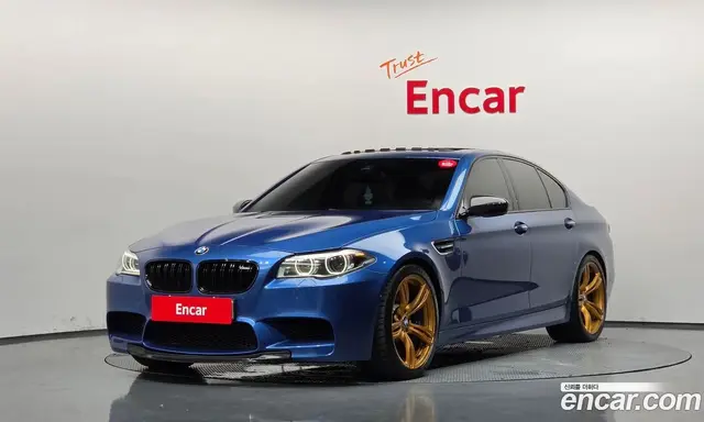 BMW M5, 2015, 112 330 км