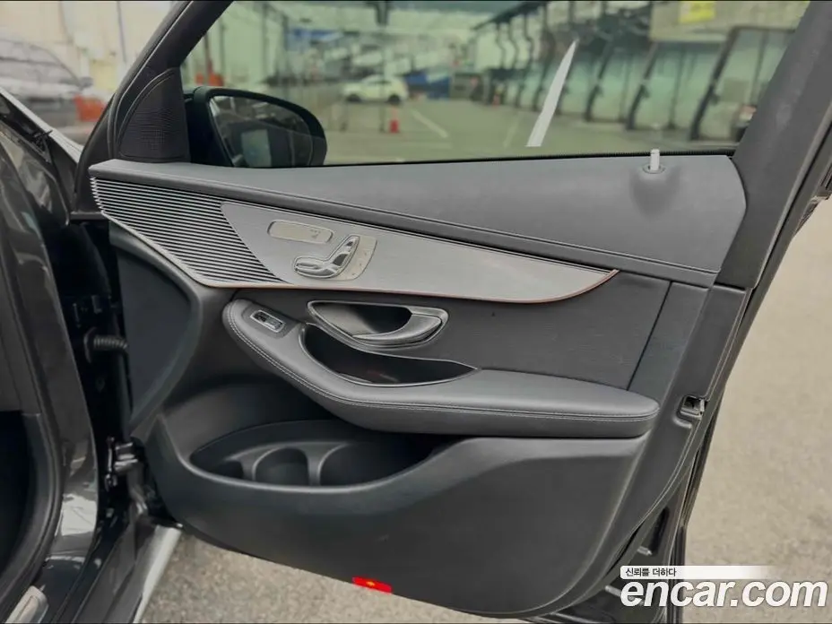 Mercedes-Benz EQC 2020 1.0 АКПП, фото 13