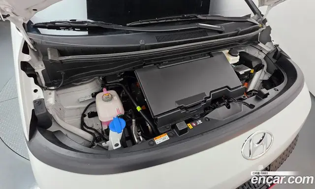 Hyundai ST1 2025 0.1 АКПП, миниатюра 6