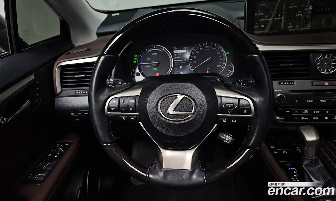 Lexus RX 2018 3.5 автомат (гидро), фото 18