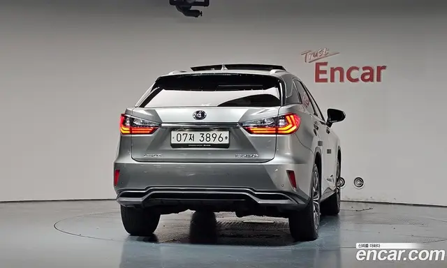 Lexus RX 2018 3.5 автомат (гидро), миниатюра 3