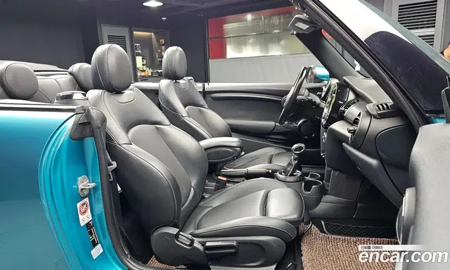 Mini Cooper Convertible 2016 1.5 АКПП, миниатюра 12