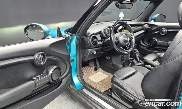 Mini Cooper Convertible 2016 1.5 АКПП, миниатюра 10