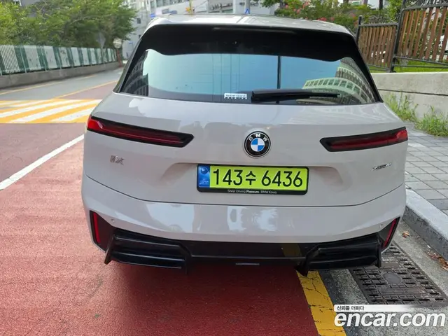 BMW iX 2025 5.0 АКПП, миниатюра 2