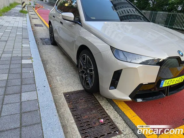 BMW iX 2025 5.0 АКПП, миниатюра 4