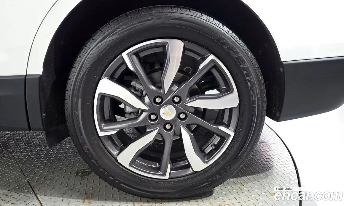 Chevrolet Equinox 2022 1.5 АКПП, фото 6