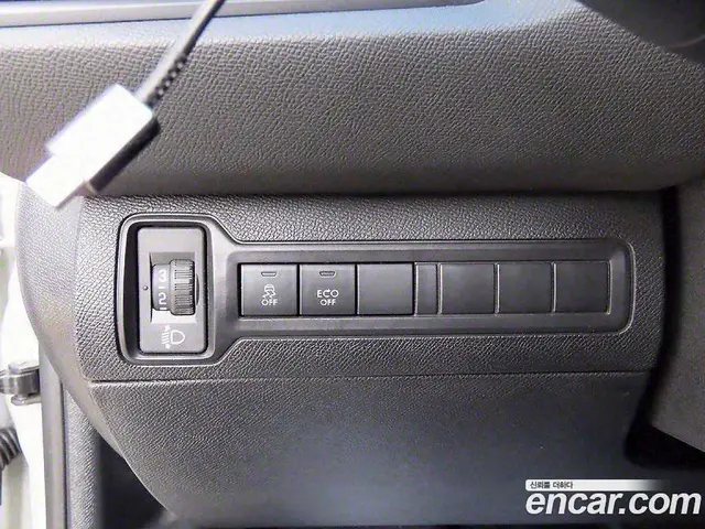 Peugeot 308 2014 2.0 АКПП, миниатюра 12