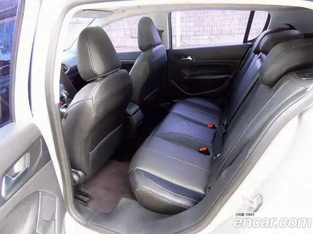 Peugeot 308 2014 2.0 АКПП, миниатюра 6