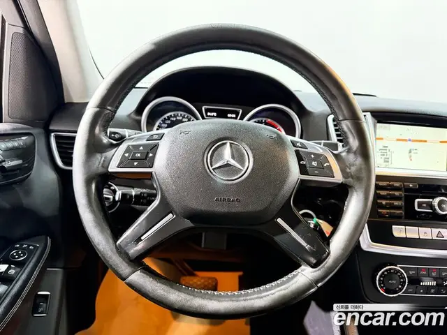 Mercedes-Benz M-Class 2015 2.1 АКПП, миниатюра 6 Mercedes-Benz M-Class 2015 2.1 АКПП, миниатюра 6