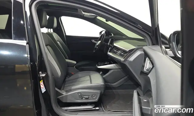 Audi Q4 e-tron 2022 0.2 АКПП, миниатюра 11