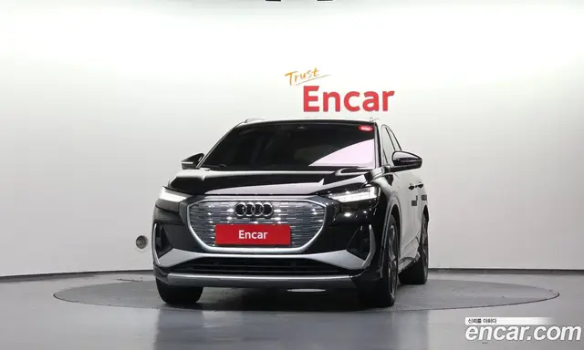 Audi Q4 e-tron 2022 0.2 АКПП, миниатюра 3