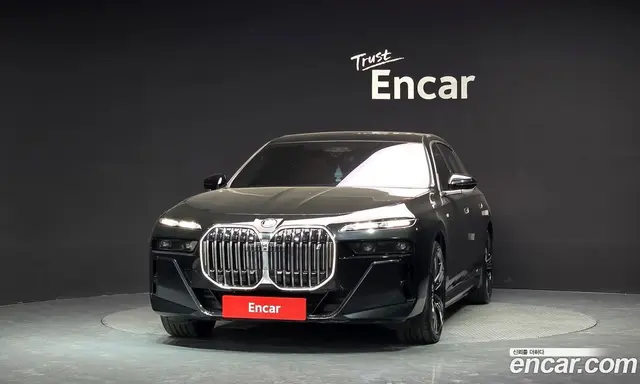 BMW i7 2023 0.3 АКПП, миниатюра 3