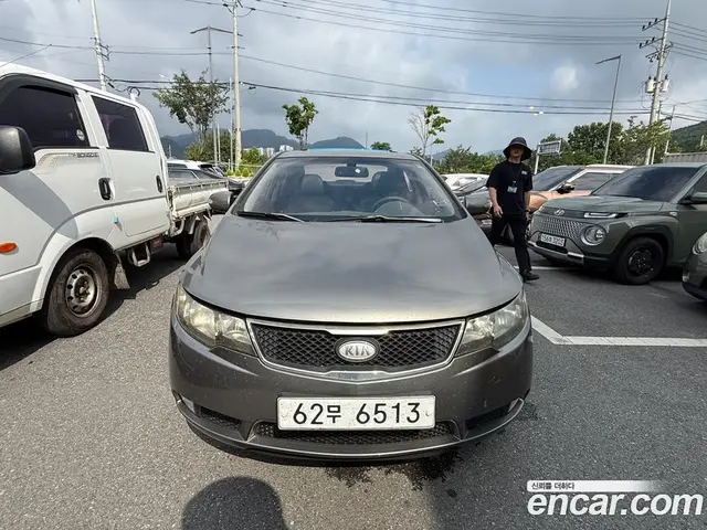 Kia Porte, 2009, 196 616 км