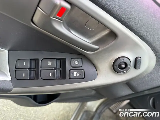 Kia Porte 2009 1.6 АКПП, миниатюра 9 Kia Porte 2009 1.6 АКПП, миниатюра 9