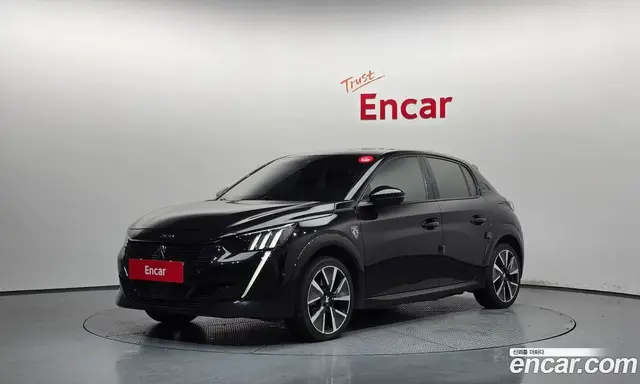 Peugeot 208, 2022, 98 785 км