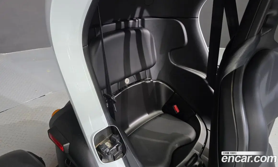 Renault (Samsung) Twizy 2020 0.1 АКПП, фото 16